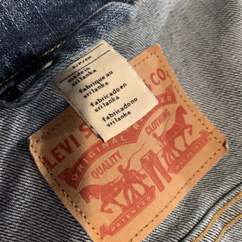 Levi’s denim jacket - Picture 5 of 5